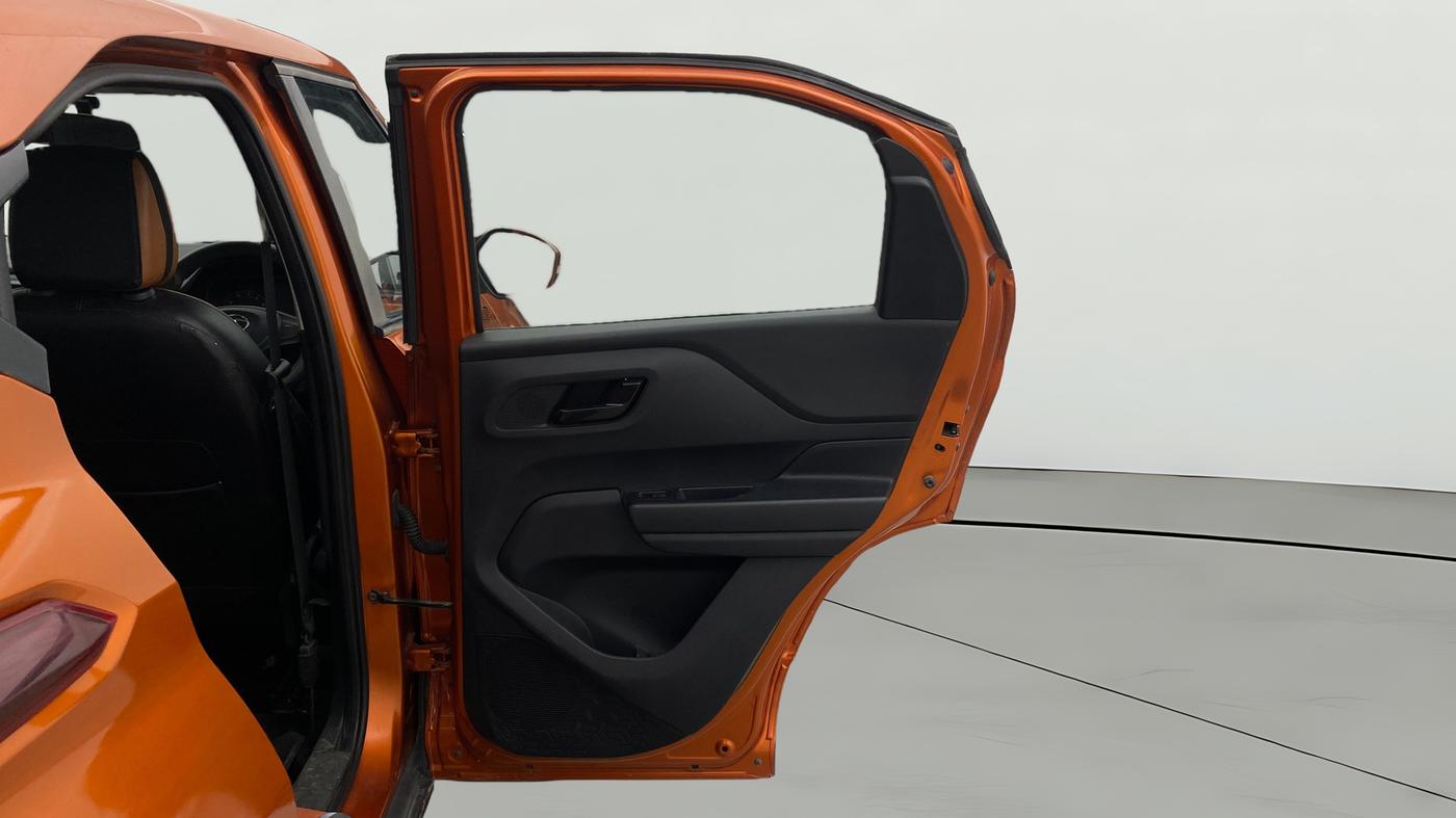 2022 Tata PUNCH ADVENTURE MT, Petrol, Manual, 61,537 km, RHS Rear Door