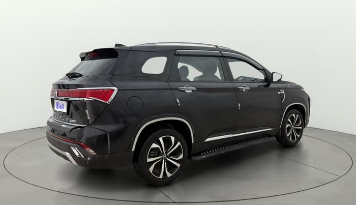 2024 MG HECTOR PLUS Select Pro 1.5 MT 7 STR, Petrol, Manual, 19,342 km, Right Back Diagonal
