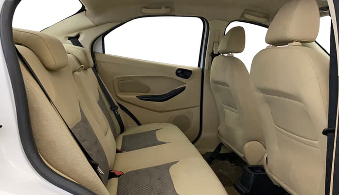 2015 Ford Figo Aspire TITANIUM 1.2 PETROL, Petrol, Manual, 99,650 km, Right Side Rear Door Cabin