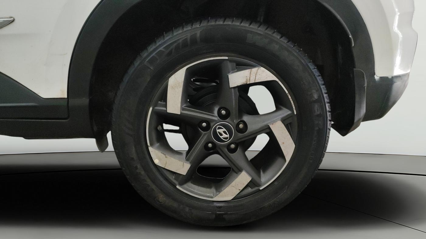 2019 Hyundai VENUE SX 1.4 CRDI, Diesel, Manual, 53,723 km, Left Rear Wheel