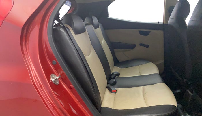 2014 Hyundai Eon ERA +, Petrol, Manual, 25,476 km, Right Side Rear Door Cabin