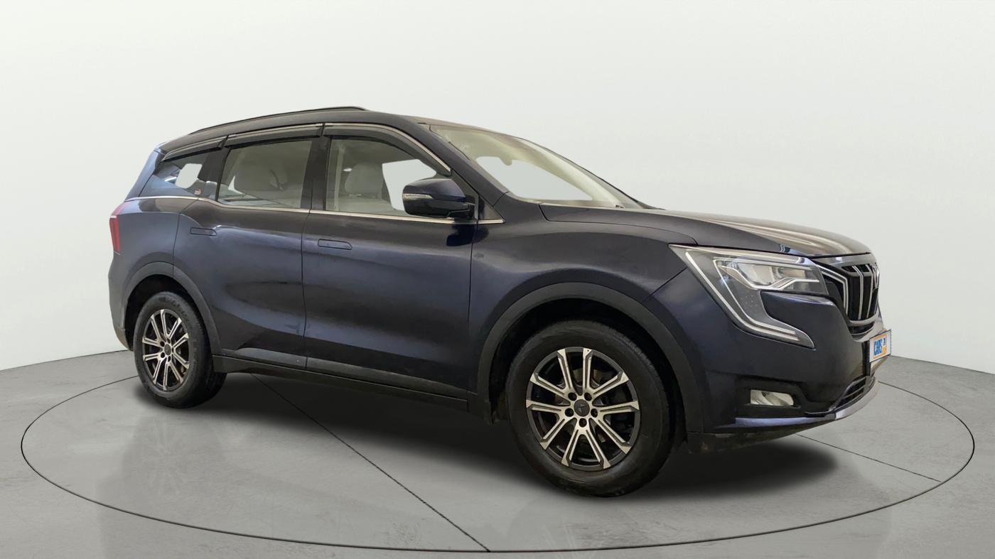 2021 Mahindra XUV700 AX7 Petrol MT 7 STR, Petrol, Manual, 88,649 km, Right Front Diagonal