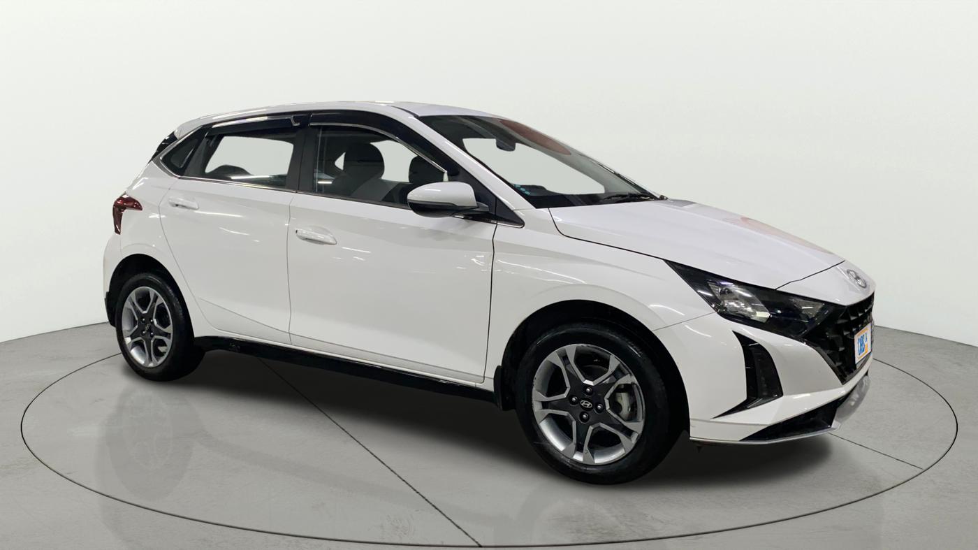 2025 Hyundai NEW I20 SPORTZ 1.2 MT, Petrol, Manual, 5,349 km, Right Front Diagonal