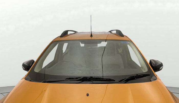 2022 Renault TRIBER RXT, Petrol, Manual, 23,801 km, Front Windshield