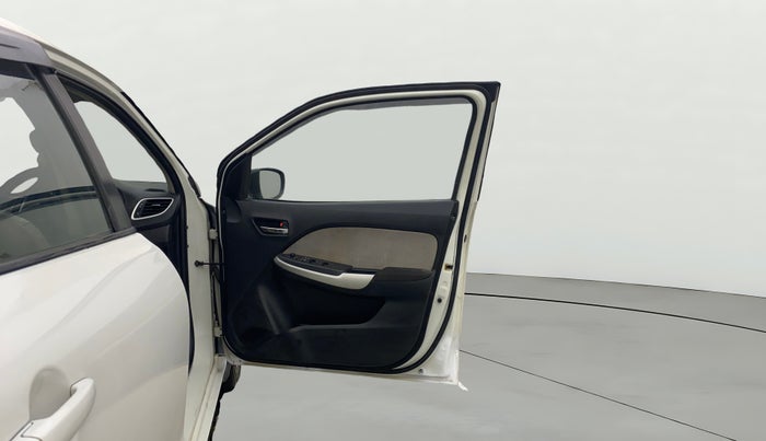 2017 Maruti Baleno DELTA DIESEL 1.3, Diesel, Manual, 35,333 km, RHS Front Door