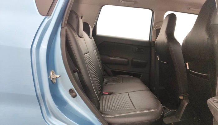 2021 Maruti New Wagon-R LXI CNG (O) 1.0, CNG, Manual, 43,307 km, Right Side Rear Door Cabin