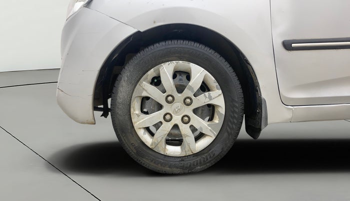 2016 Hyundai Eon MAGNA +, Petrol, Manual, 73,009 km, Left Front Wheel