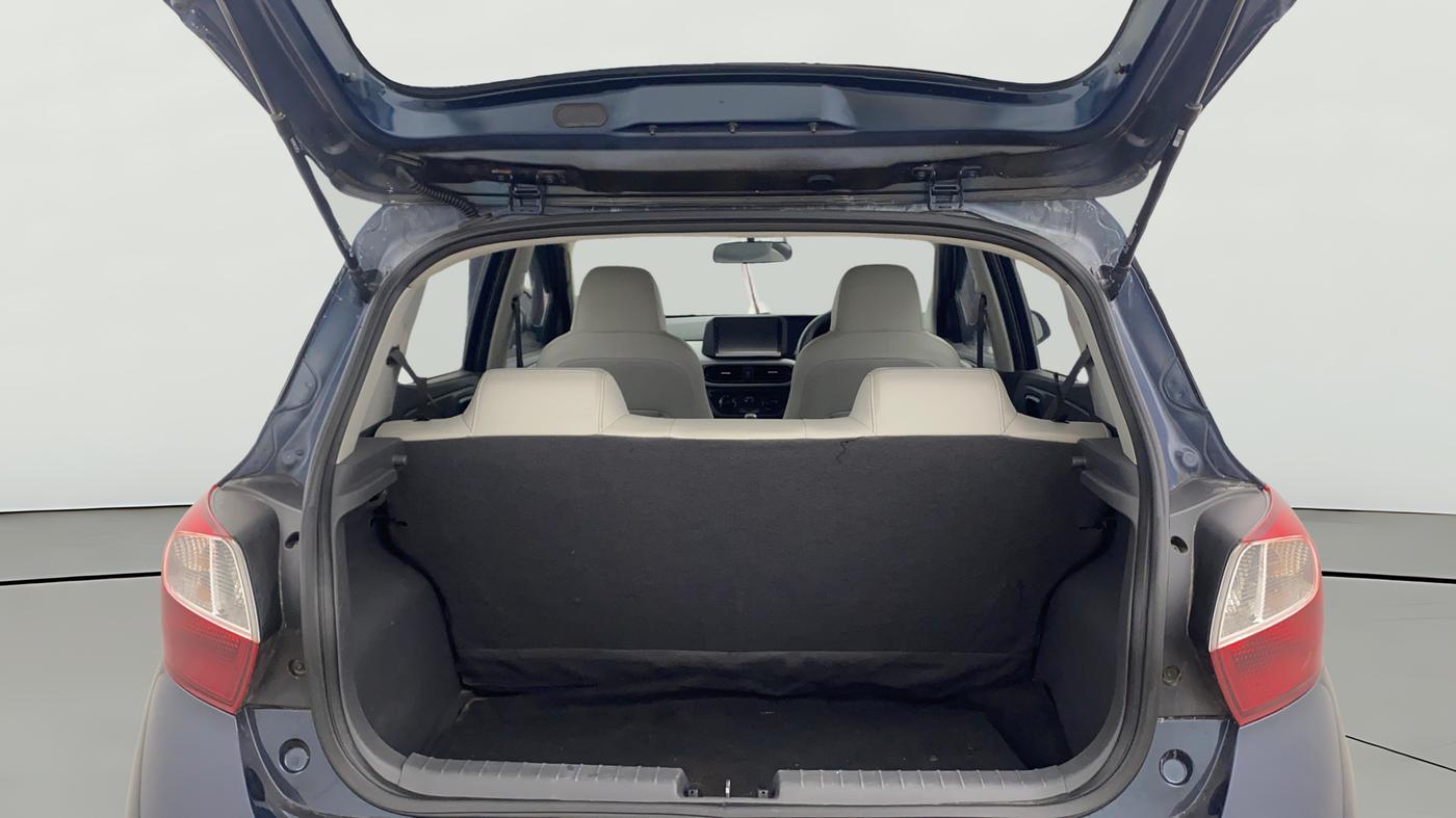 2021 Hyundai GRAND I10 NIOS MAGNA 1.2 KAPPA VTVT, Petrol, Manual, 84,523 km, Boot Open Zoomed View