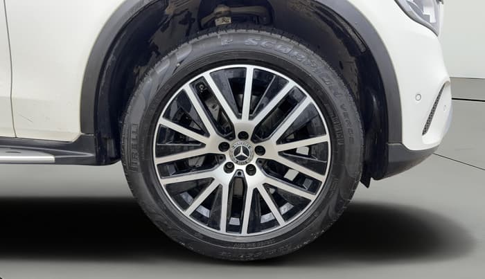 2022 Mercedes Benz GLC CLASS 200 Progressive, Petrol, Automatic, 17,116 km, Right Front Wheel