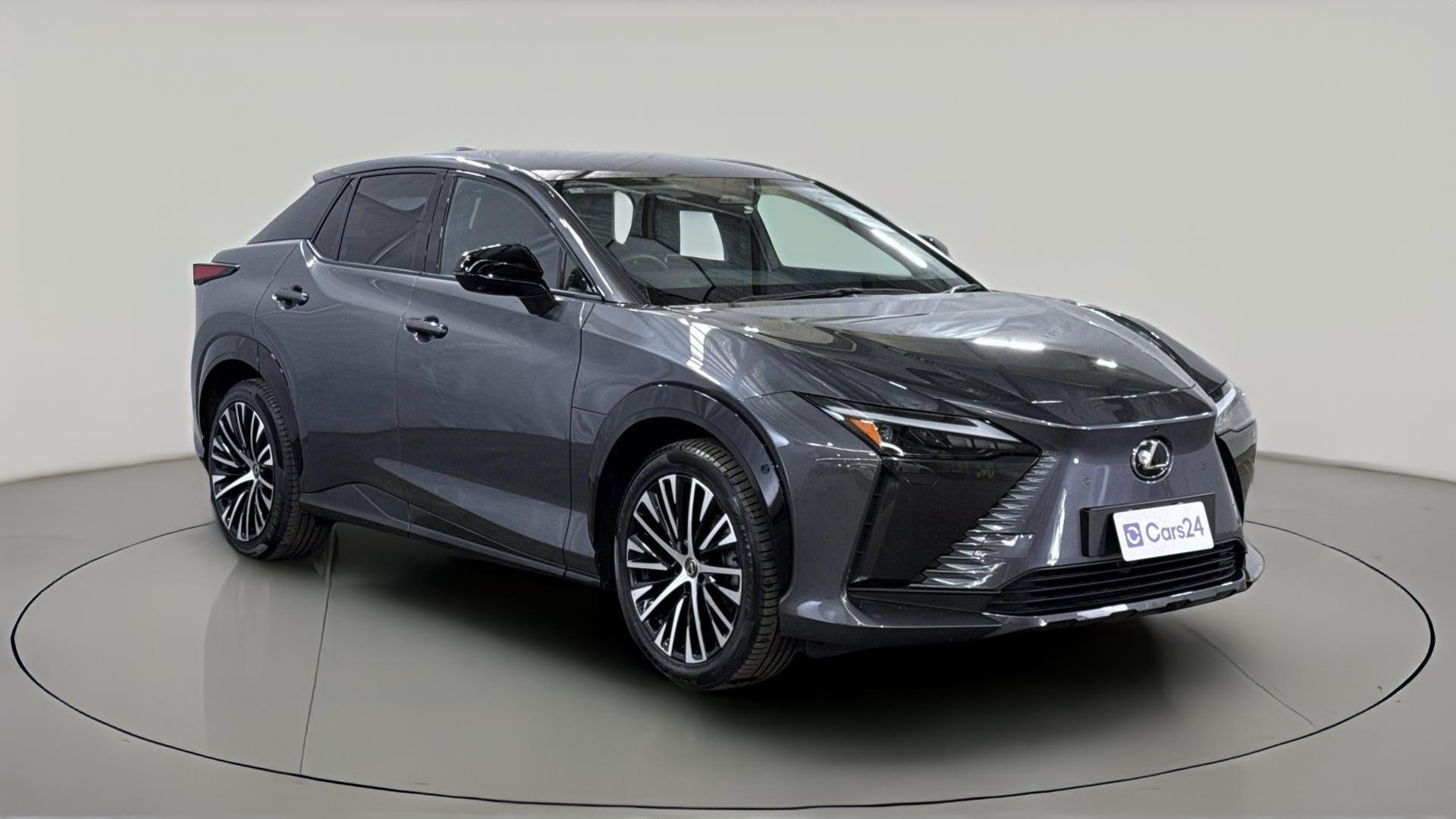 Lexus Rz450e image