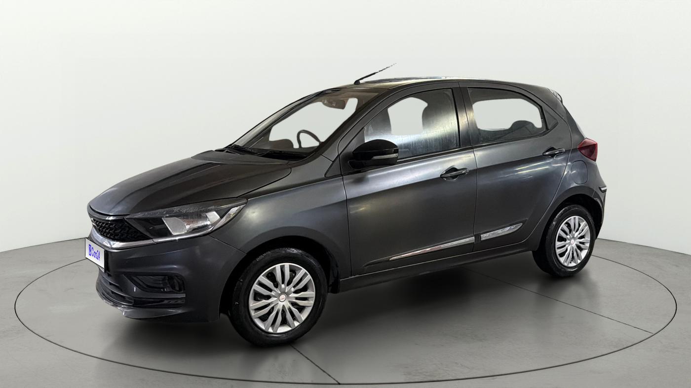 2023 Tata Tiago XT PETROL, Petrol, Manual, 50,617 km, Left Front Diagonal