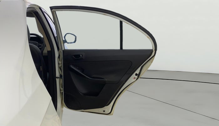 2015 Tata Zest XM PETROL, Petrol, Manual, 59,538 km, RHS Rear Door