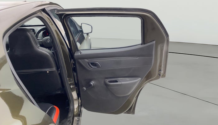 2018 Renault Kwid RXT 1.0 (O), Petrol, Manual, 23,684 km, RHS Rear Door