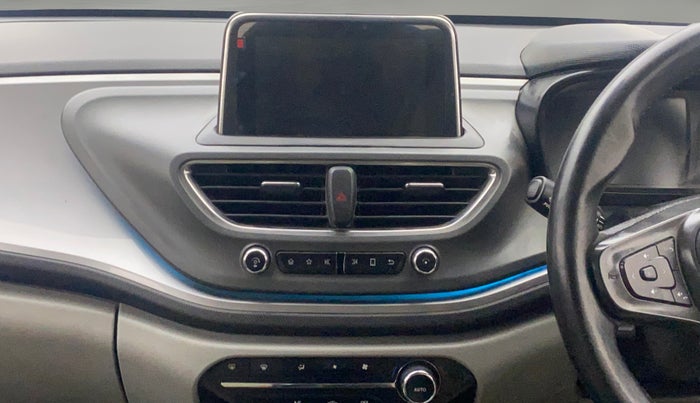 2020 Tata ALTROZ XZ PETROL, Petrol, Manual, 99,716 km, Air Conditioner