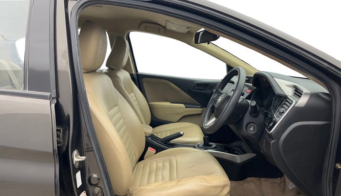 2015 Honda City 1.5L I-VTEC SV, Petrol, Manual, 27,516 km, Right Side Front Door Cabin