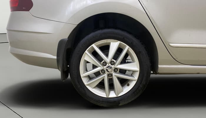 2019 Skoda Rapid STYLE 1.6 MPI, Petrol, Manual, 50,669 km, Right Rear Wheel