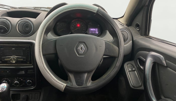 2015 Renault Duster 85 PS RXE DIESEL, Diesel, Manual, 86,870 km, Steering Wheel Close Up