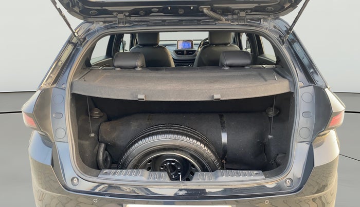 2023 Tata ALTROZ XTA DARK EDTION, CNG, Automatic, 61,988 km, Boot Open Zoomed View
