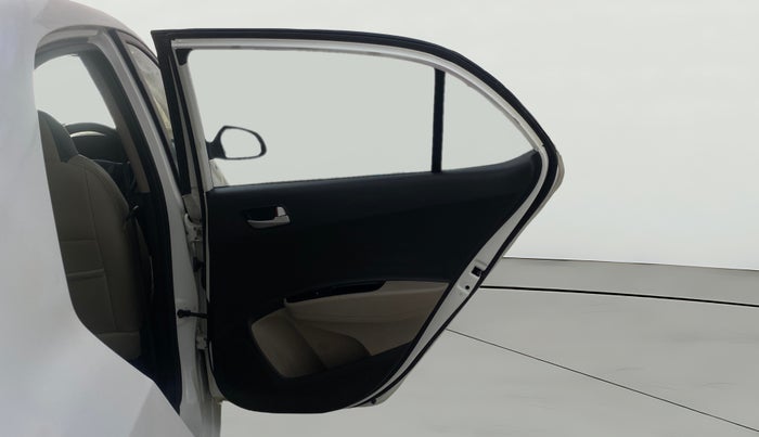 2014 Hyundai Xcent SX 1.2 (O), Petrol, Manual, 71,793 km, RHS Rear Door