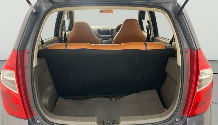 2015 Hyundai i10 MAGNA 1.1, Petrol, Manual, 36,836 km, Boot Open Zoomed View