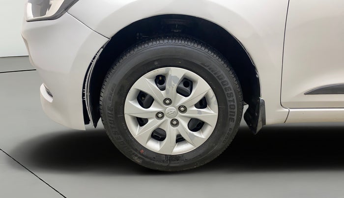 2017 Hyundai Elite i20 SPORTZ 1.2, Petrol, Manual, 38,451 km, Left Front Wheel
