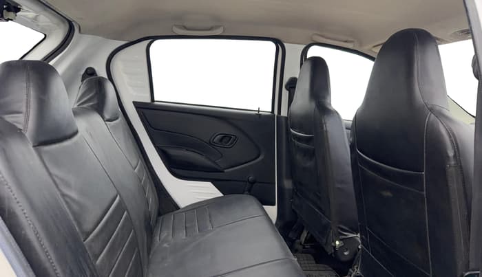 2017 Datsun Redi Go T(O) 1.0, CNG, Manual, 67,784 km, Right Side Rear Door Cabin