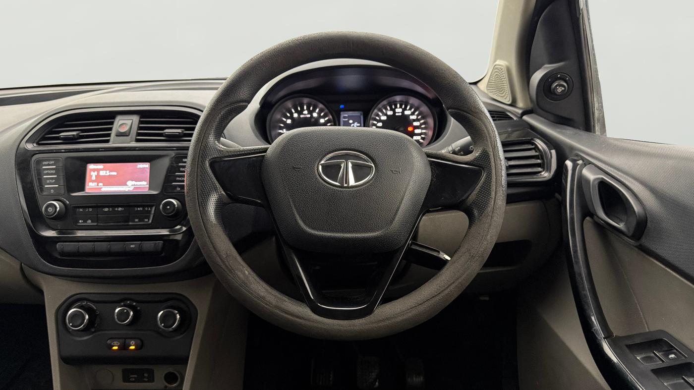 2018 Tata Tiago XT PETROL, Petrol, Manual, 84,108 km, Steering Wheel Close Up