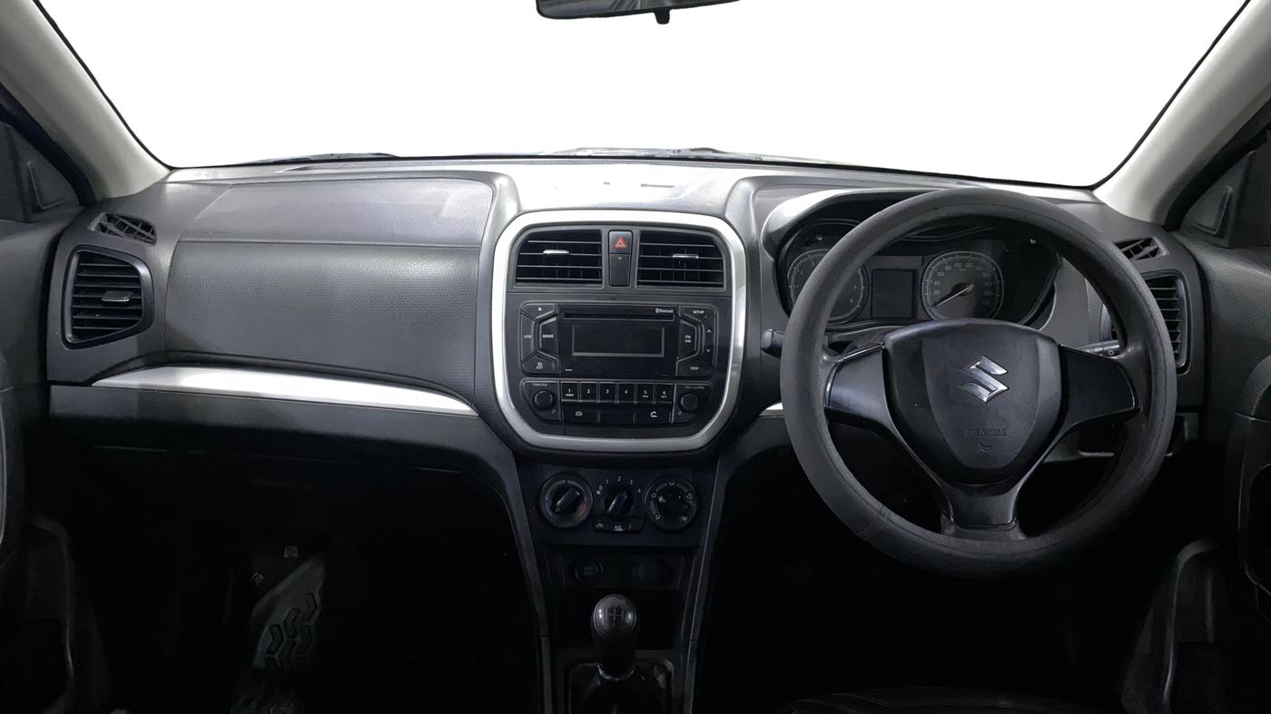 2020 Maruti Vitara Brezza LXI, Petrol, Manual, 71,312 km, Dashboard