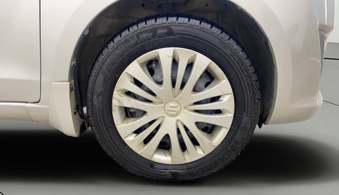 2013 Maruti Ertiga VXI, Petrol, Manual, 1,12,352 km, Right Front Wheel