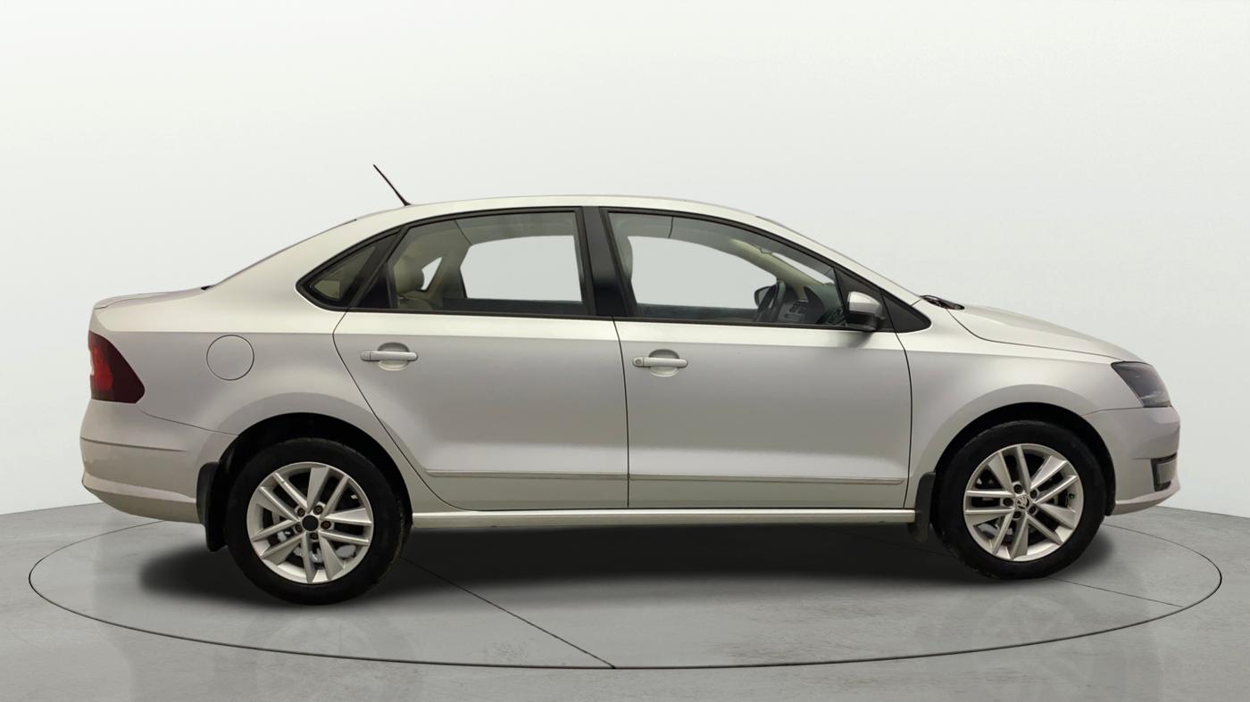 2019 Skoda Rapid STYLE 1.5 TDI AT, Diesel, Automatic, 95,582 km, Right Side View