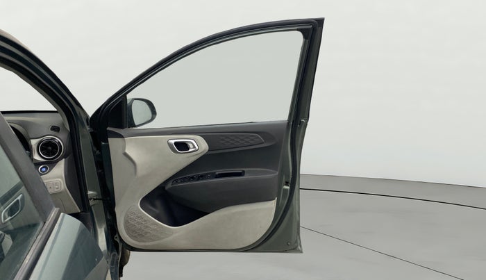 2024 Hyundai GRAND I10 NIOS ASTA AMT 1.2 KAPPA VTVT, Petrol, Automatic, 12,633 km, RHS Front Door