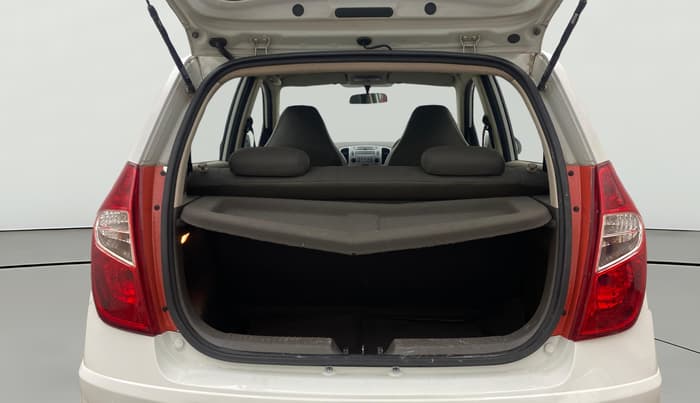 2013 Hyundai i10 SPORTZ 1.2 AT, Petrol, Automatic, 61,324 km, Boot Open Zoomed View