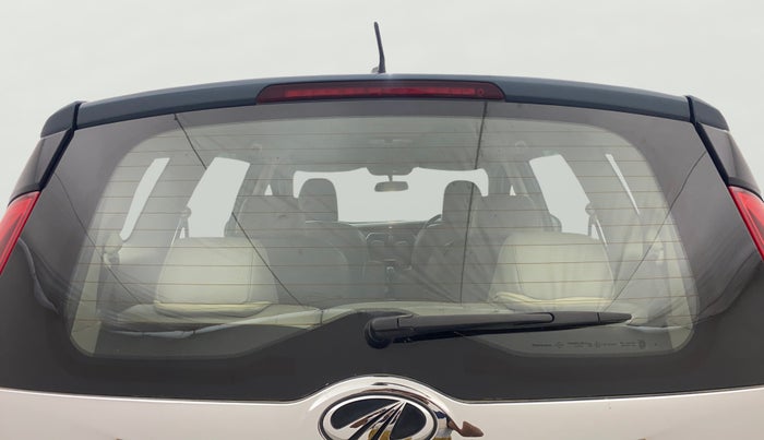 2018 Mahindra MARAZZO M6 7 STR, Diesel, Manual, 30,656 km, Rear Windshield