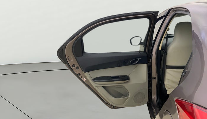 2018 Tata Tiago XT PETROL, Petrol, Manual, 51,732 km, LHS Rear Door