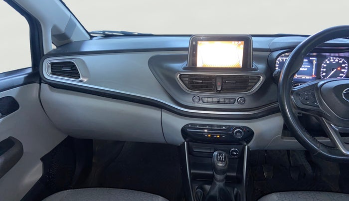 2020 Tata ALTROZ XZ PETROL, Petrol, Manual, 39,370 km, Air Conditioner