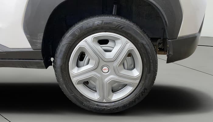 2022 Nissan MAGNITE XE, Petrol, Manual, 34,070 km, Left Rear Wheel