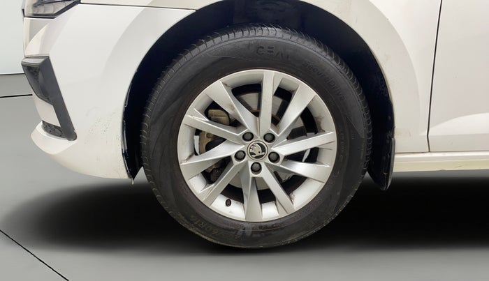 2023 Skoda SLAVIA Ambition 1.5L TSI, Petrol, Manual, 52,161 km, Left Front Wheel