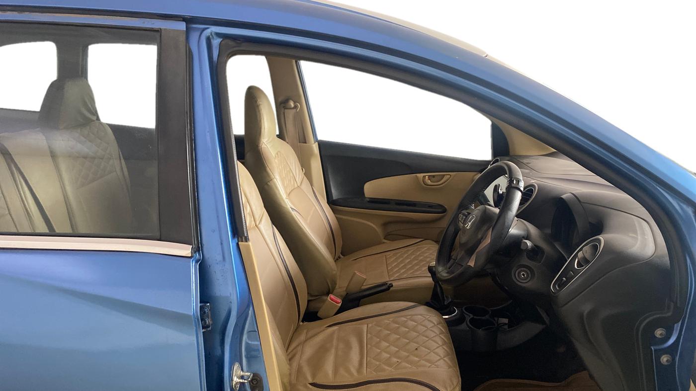 2014 Honda Mobilio 1.5L I-DTEC V, Diesel, Manual, 75,814 km, Right Side Front Door Cabin