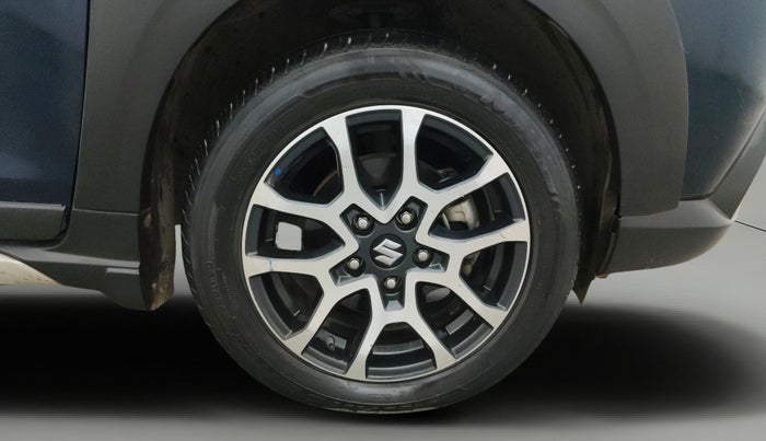 2022 Maruti XL6 ALPHA AT, Petrol, Automatic, 58,301 km, Right Front Wheel