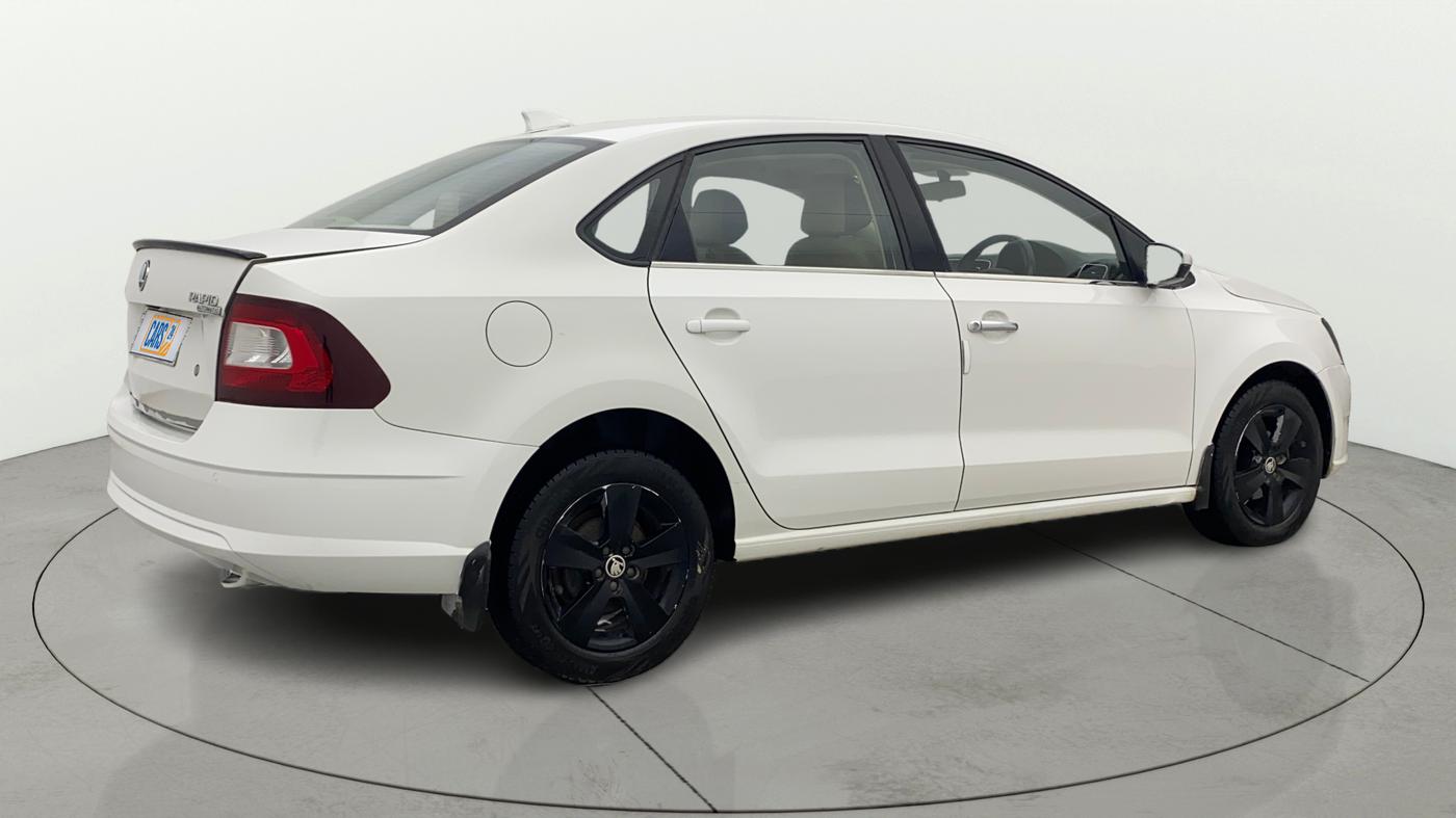 2020 Skoda Rapid AMBITION AT TSI, Petrol, Automatic, 1,16,716 km, Right Back Diagonal