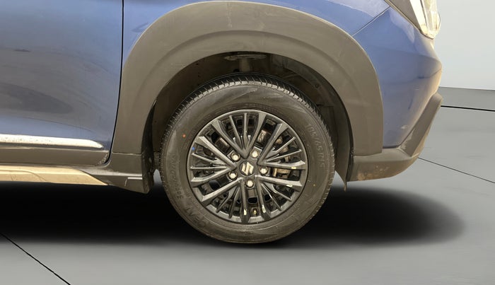 2019 Maruti XL6 ALPHA MT, Petrol, Manual, 44,131 km, Right Front Wheel