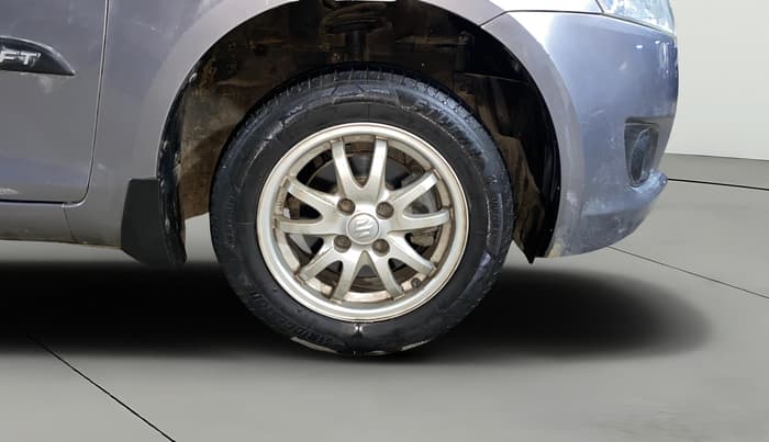 2012 Maruti Swift VDI, Diesel, Manual, 83,991 km, Right Front Wheel