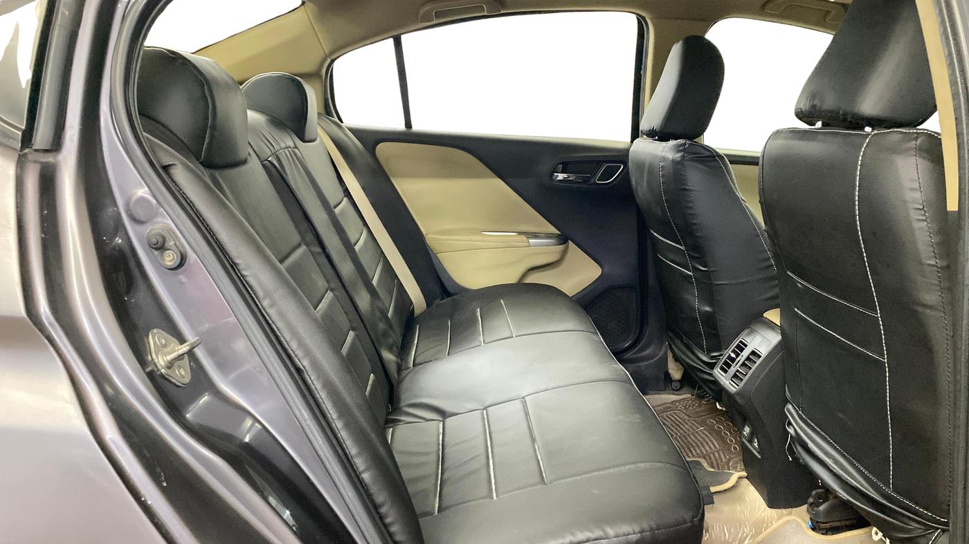 2017 Honda City 1.5L I-VTEC VX CVT, Petrol, Automatic, 73,312 km, Right Side Rear Door Cabin
