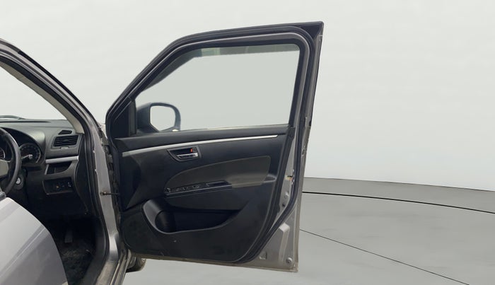 2014 Maruti Swift VXI, Petrol, Manual, 22,796 km, RHS Front Door