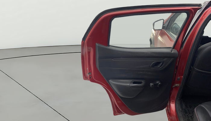 2017 Renault Kwid RXT 1.0 AMT, Petrol, Automatic, 70,086 km, LHS Rear Door