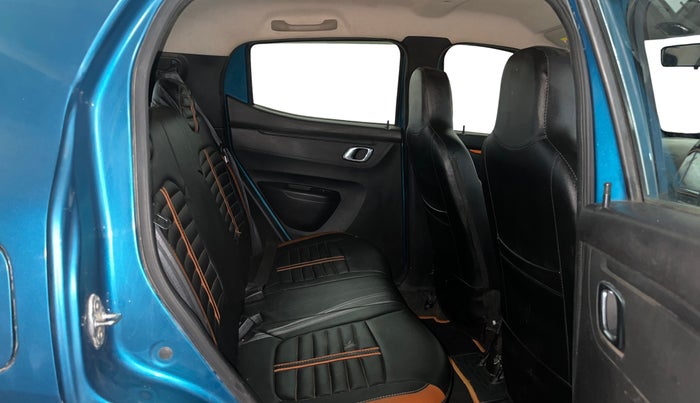 2022 Renault Kwid CLIMBER 1.0 AMT (O) DUAL TONE, Petrol, Automatic, 36,818 km, Right Side Rear Door Cabin