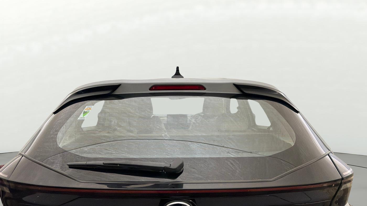 2025 Tata ALTROZ Creative Petrol 5AMT, Petrol, Automatic, 1,371 km, Rear Windshield