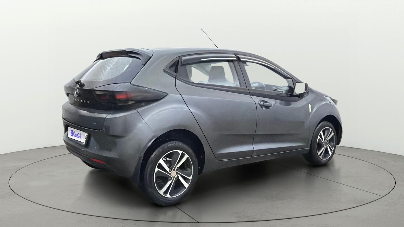 2023 Tata ALTROZ XZA, Petrol, Automatic, 23,796 km, Right Back Diagonal