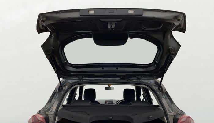 2022 Tata PUNCH ADVENTURE MT, Petrol, Manual, 38,563 km, Boot Door Open