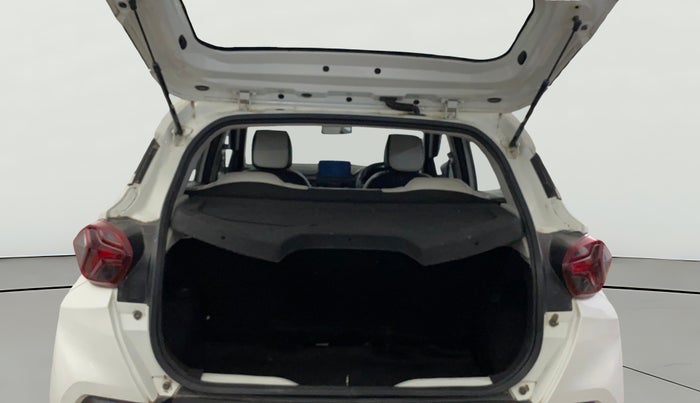 2022 Tata PUNCH PURE MT, Petrol, Manual, 24,170 km, Boot Open Zoomed View